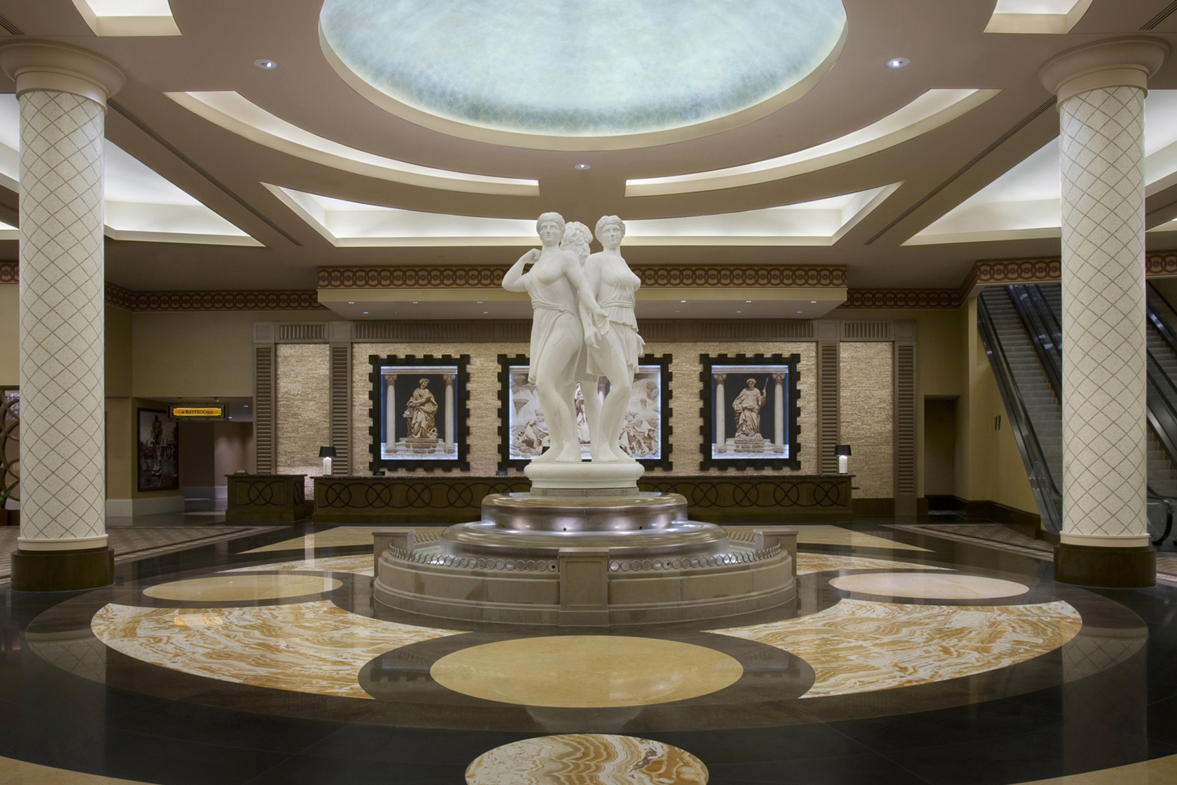 Hotel-Caesars-Lobby-W